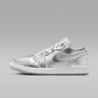 Air Jordan 1 Low SE Women s Shoes